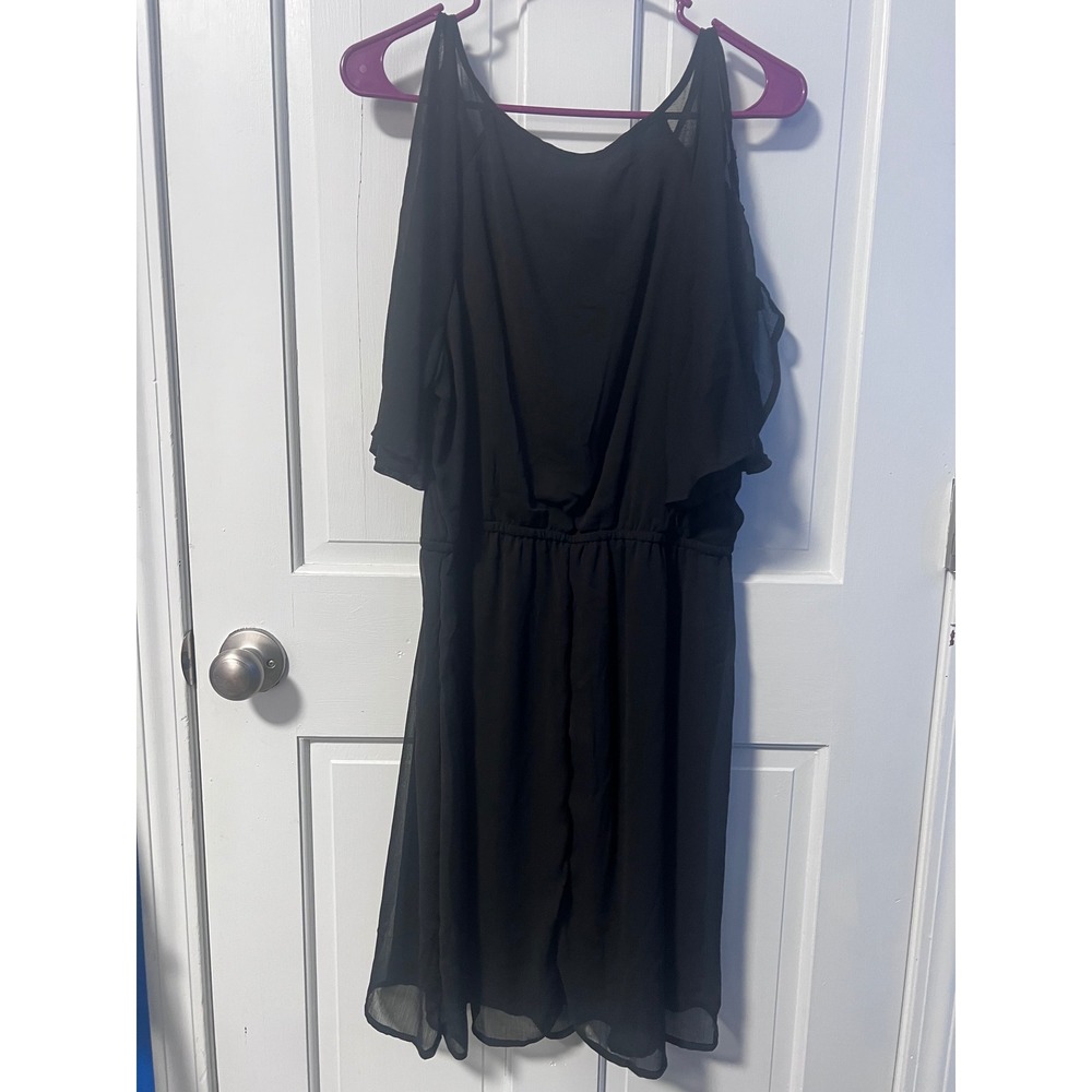 Maurices Cold Shoulder Dress Womens L Black NWT Chiffon - Picture 4 of 6